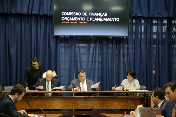 ecretário Henrique Meirelles foi à comissão prestar contas das finanças do Governo de São Paulo referentes aos dois últimos quadrimestres de 2018 e ao primeiro deste ano