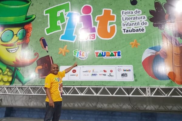 No domingo (15), o vereador Nunes Coelho (Republicanos) prestigiou a abertura oficial da 3ª Flit (Feira de Literatura Infantil de Taubaté)