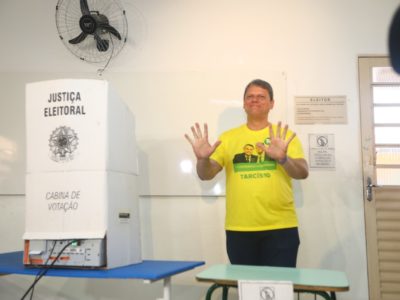 Tarcísio de Freitas vai para segundo turno na disputa pelo governo de SP